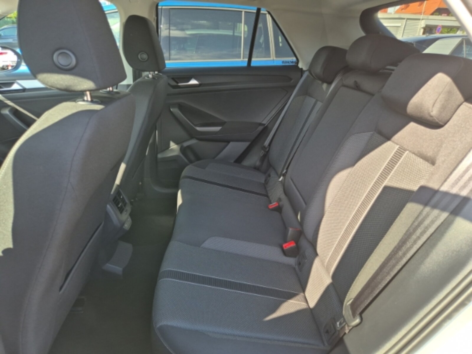 Volkswagen T-Roc – Bild 8