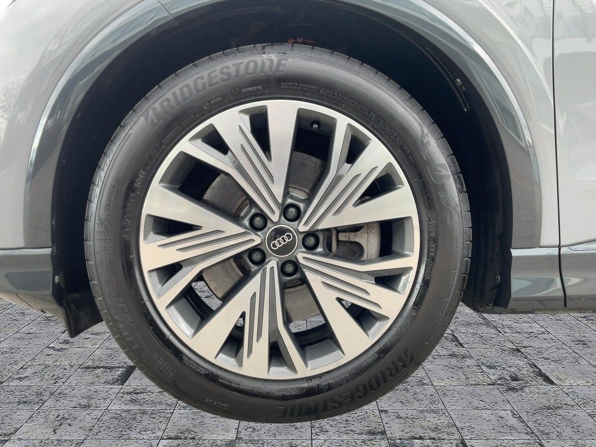 Image about Audi Q4 e-tron 40 e-tron