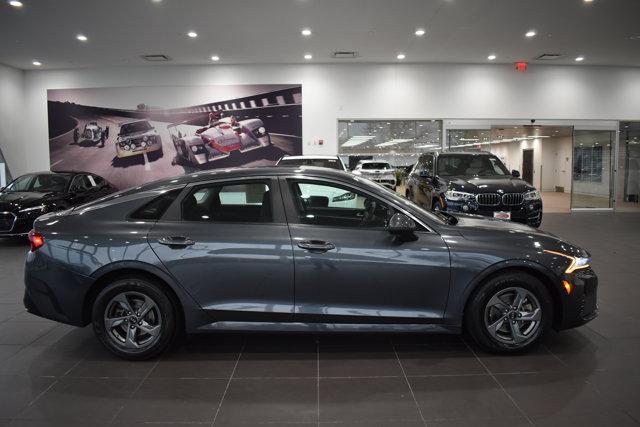 2021 Kia K5 LXS - Photo 11