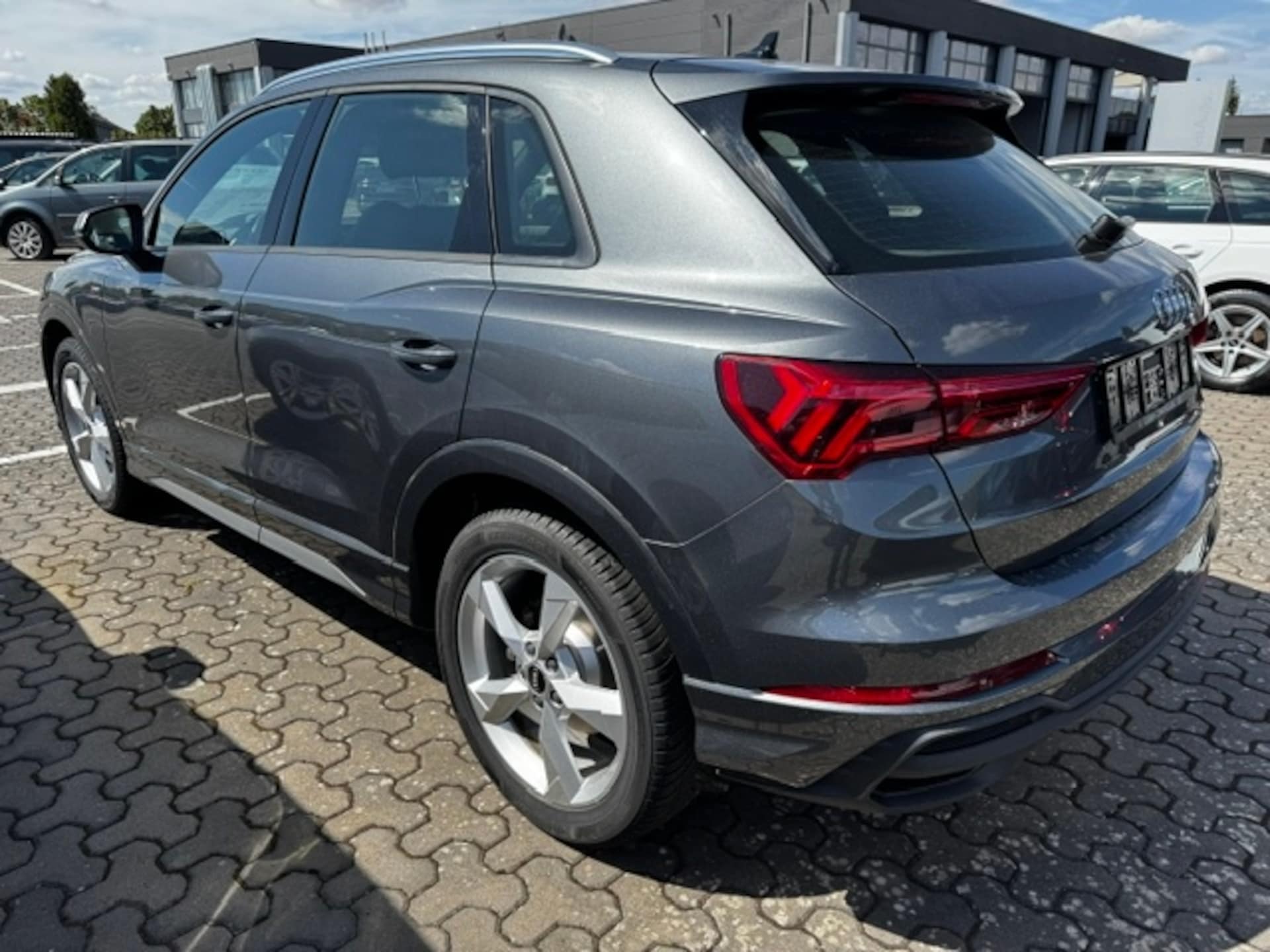Audi Q3 SUV S line
