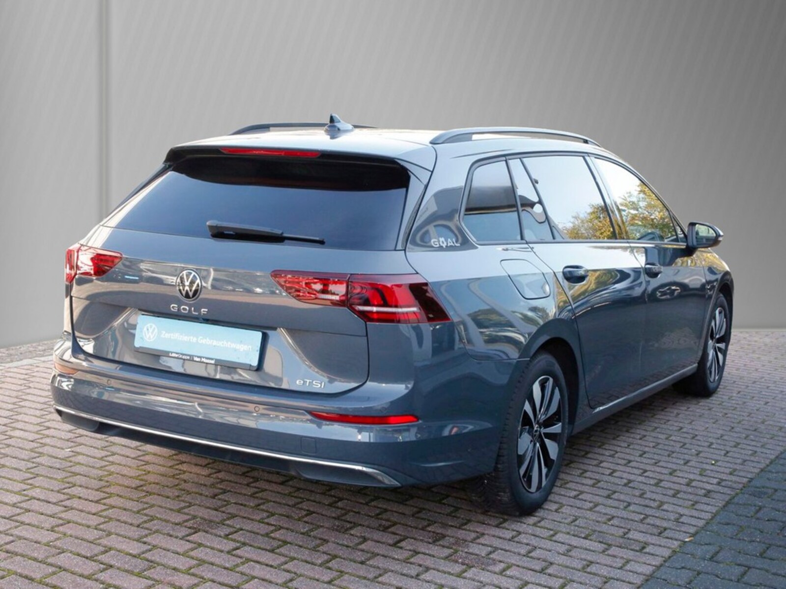 Volkswagen Golf Variant – Bild 4