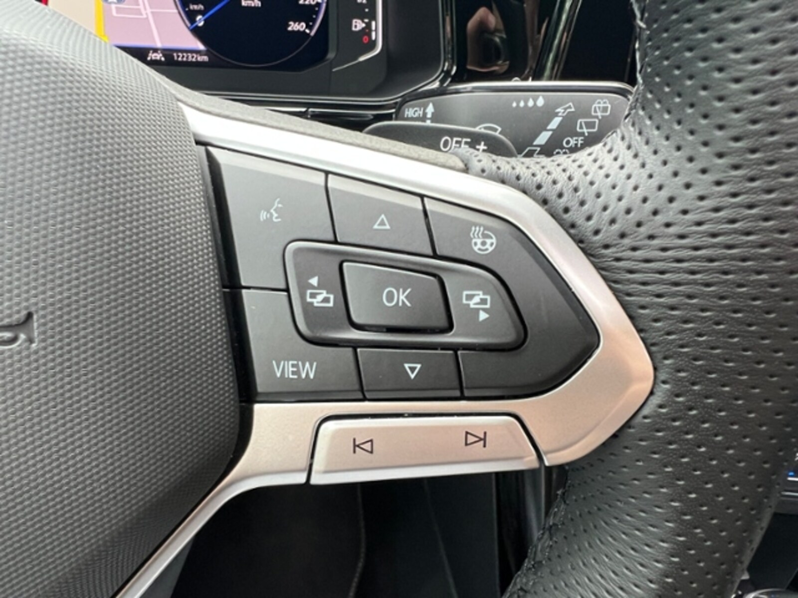 Volkswagen T-Roc – Bild 10