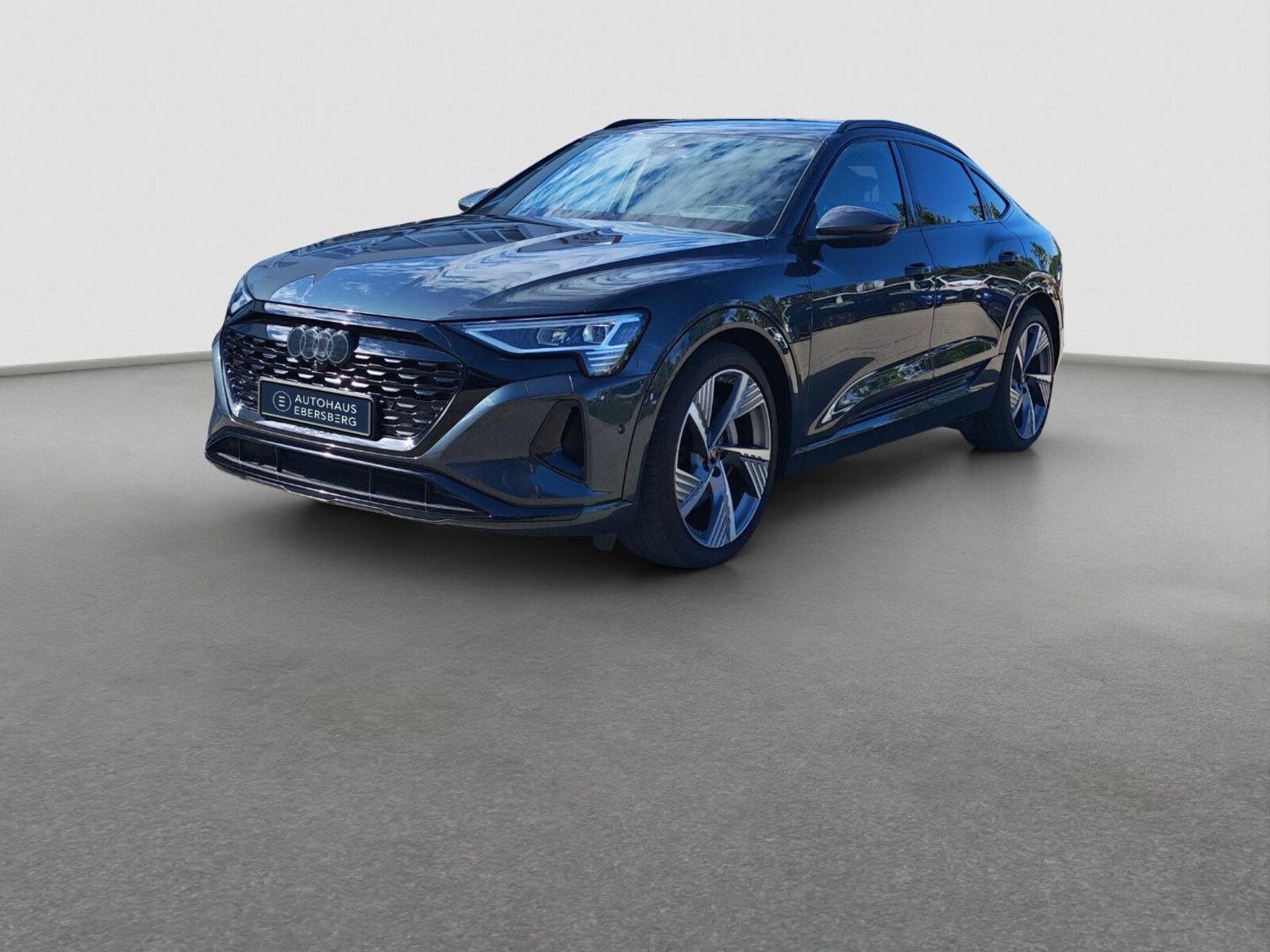 Audi Q8 Sportback e-tron – Bild 2