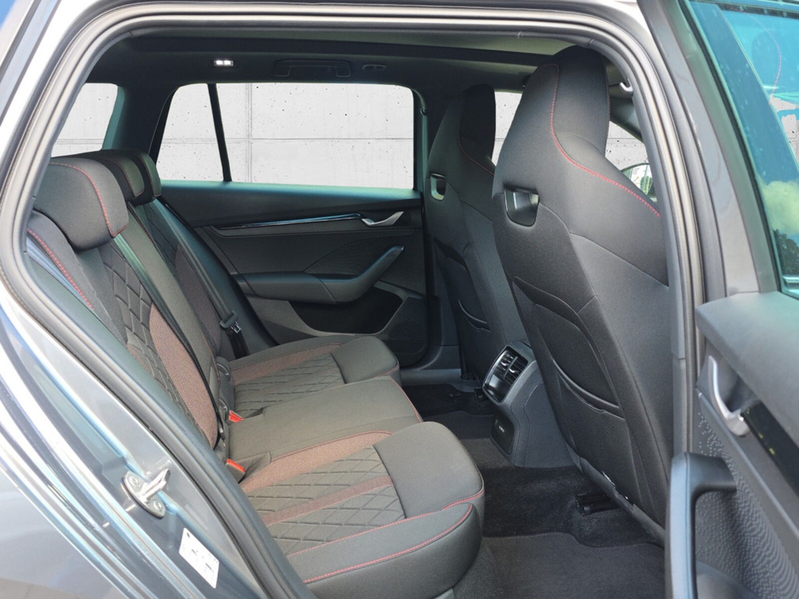 Škoda Octavia Combi – Bild 13