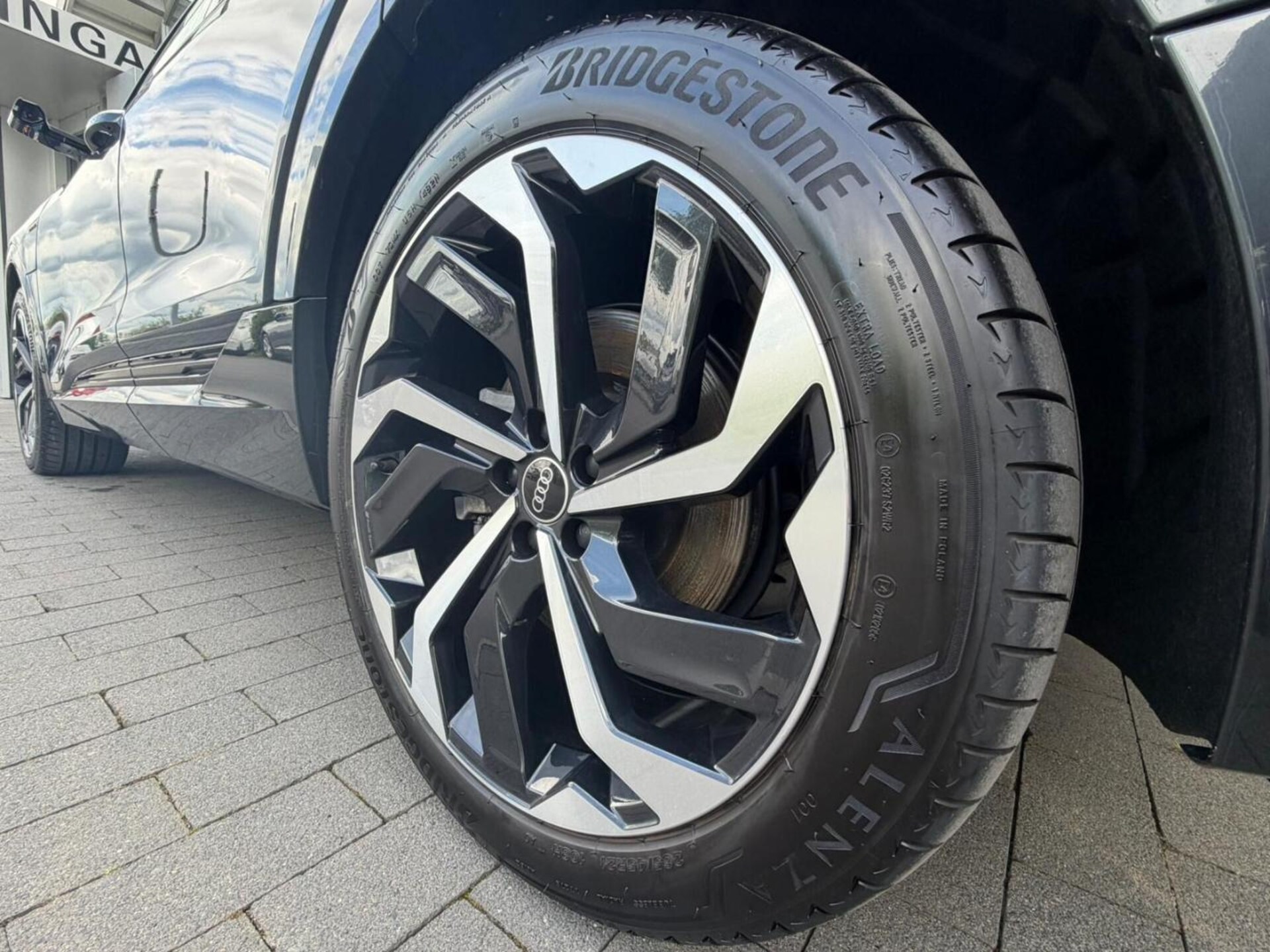 Audi e-tron Sportback advanced