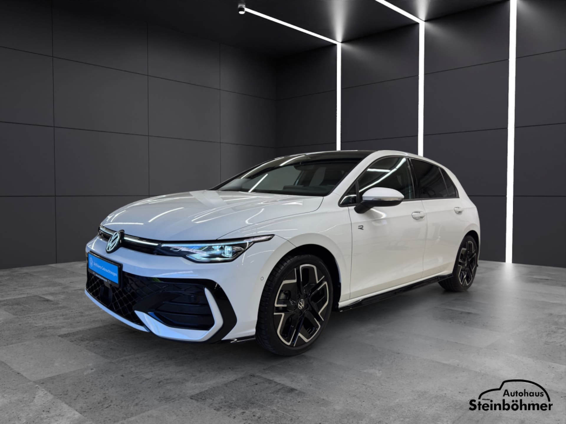 Volkswagen Golf R-Line