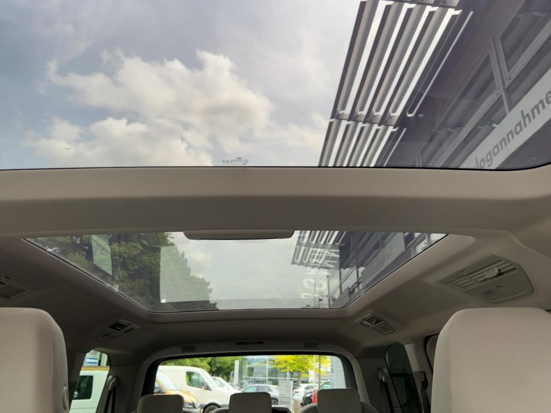 Volkswagen Multivan Life