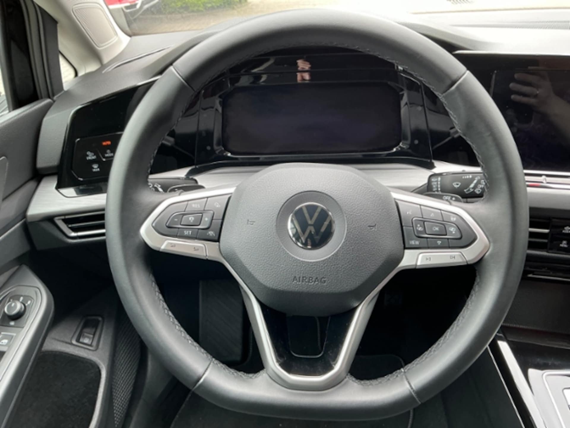 Volkswagen Golf Style