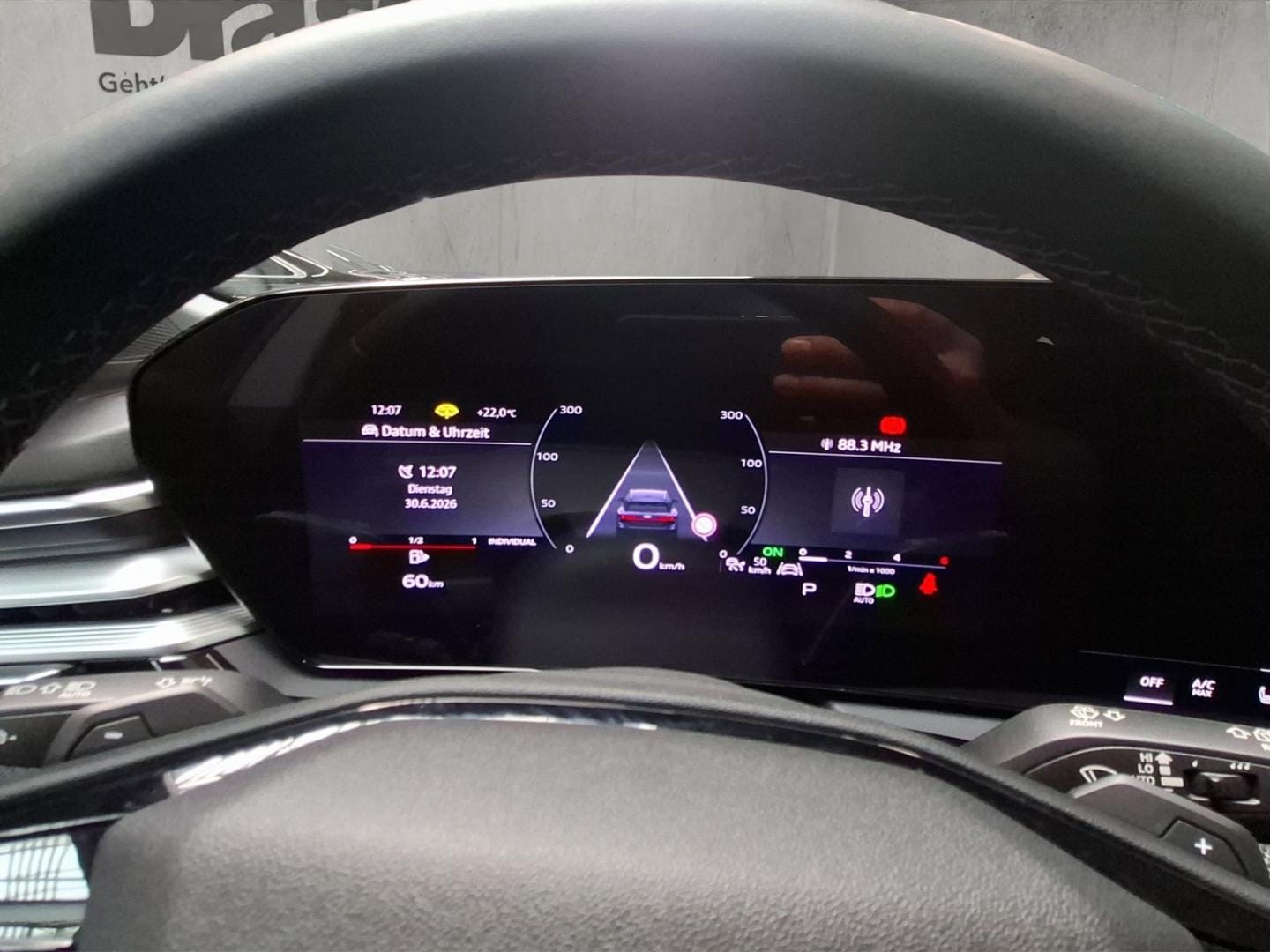 Bild über Audi A6 Avant TDI quattro 150 kW S tronic - für weitere Informationen kontaktieren Sie den Audi Partner