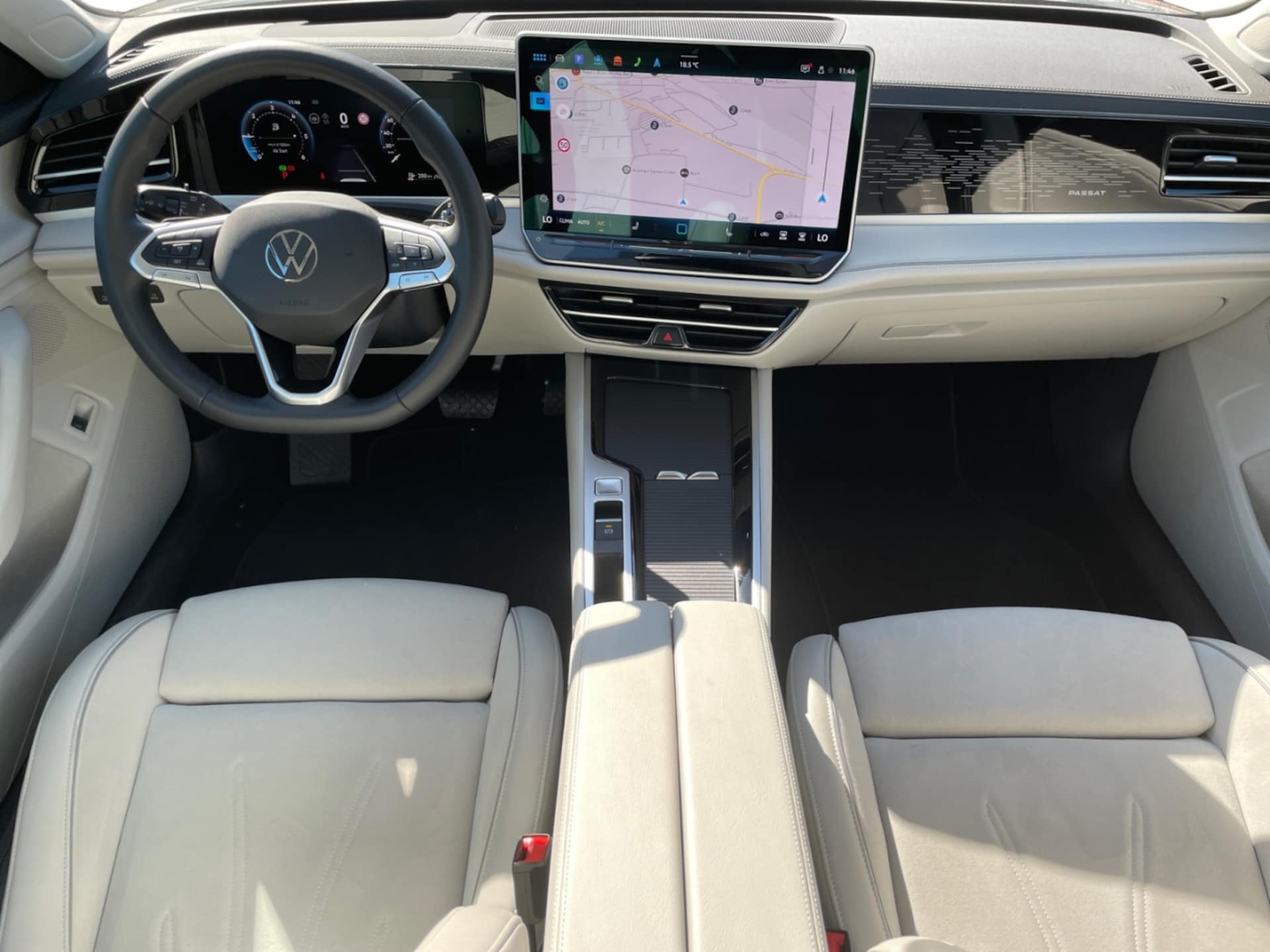 Volkswagen Passat Elegance