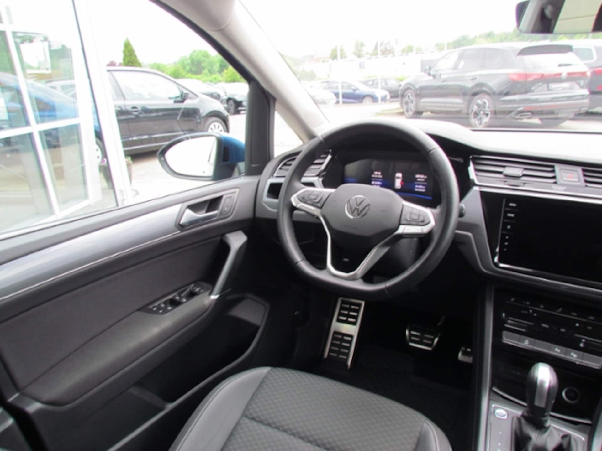 Volkswagen Touran Active