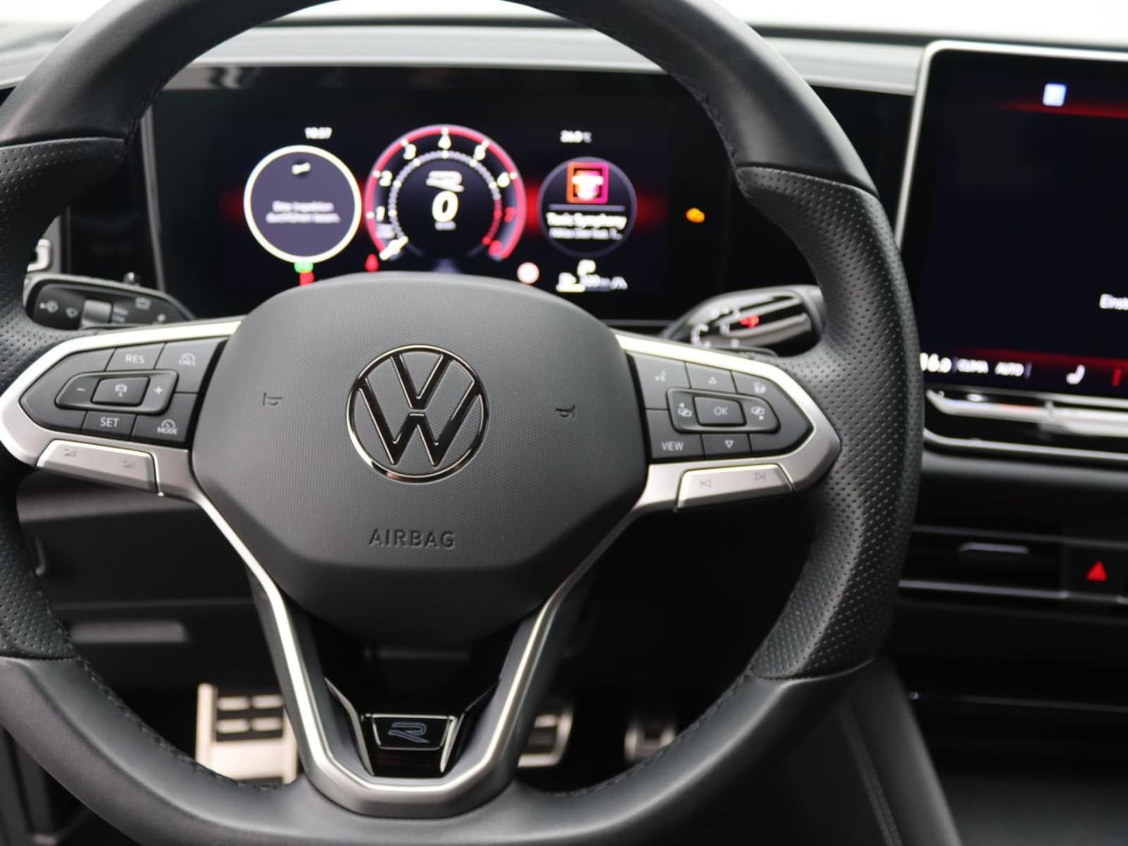 Volkswagen Tiguan – Bild 13