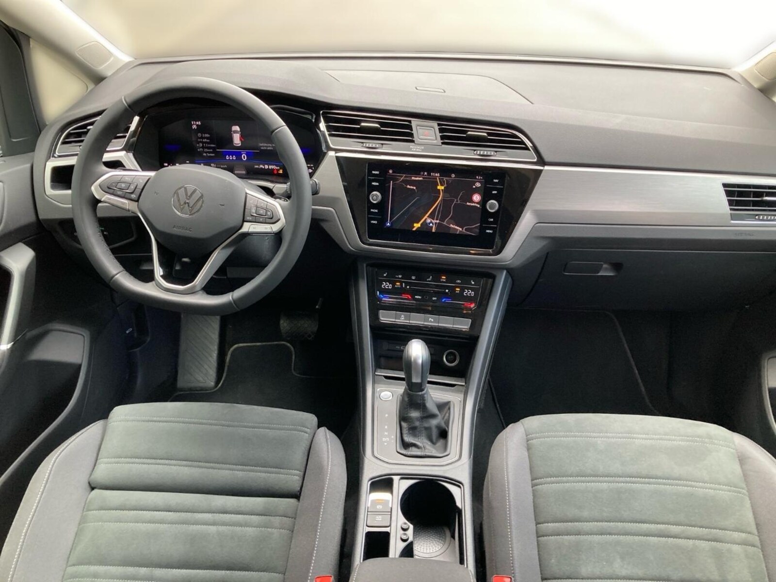 Volkswagen Touran – Bild 11