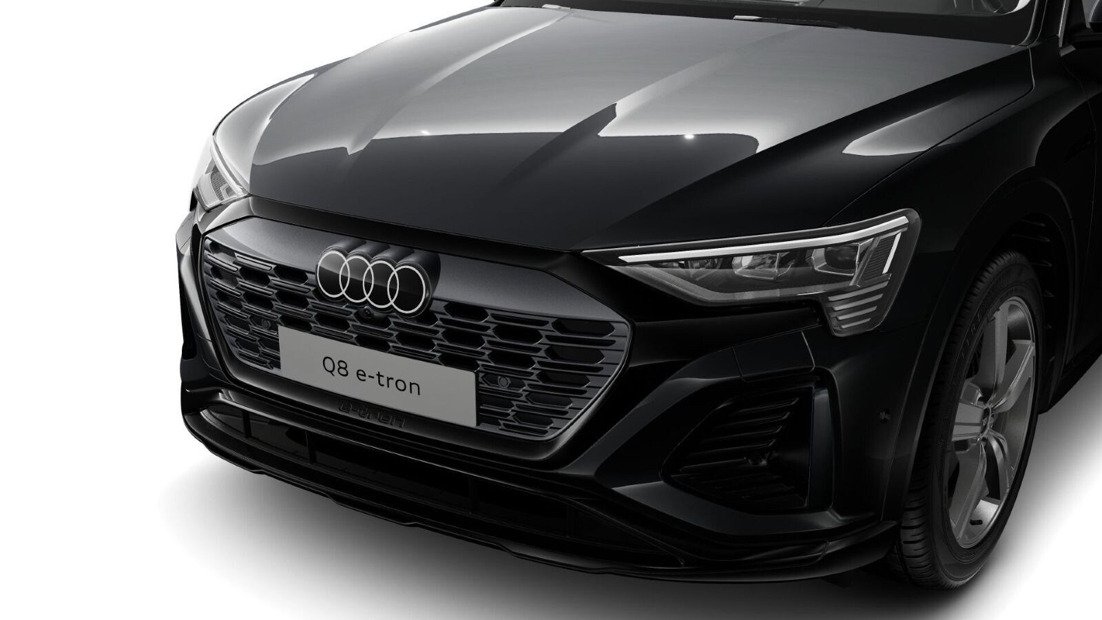 Image about Audi Q8 e-tron S line 50 e-tron quattro