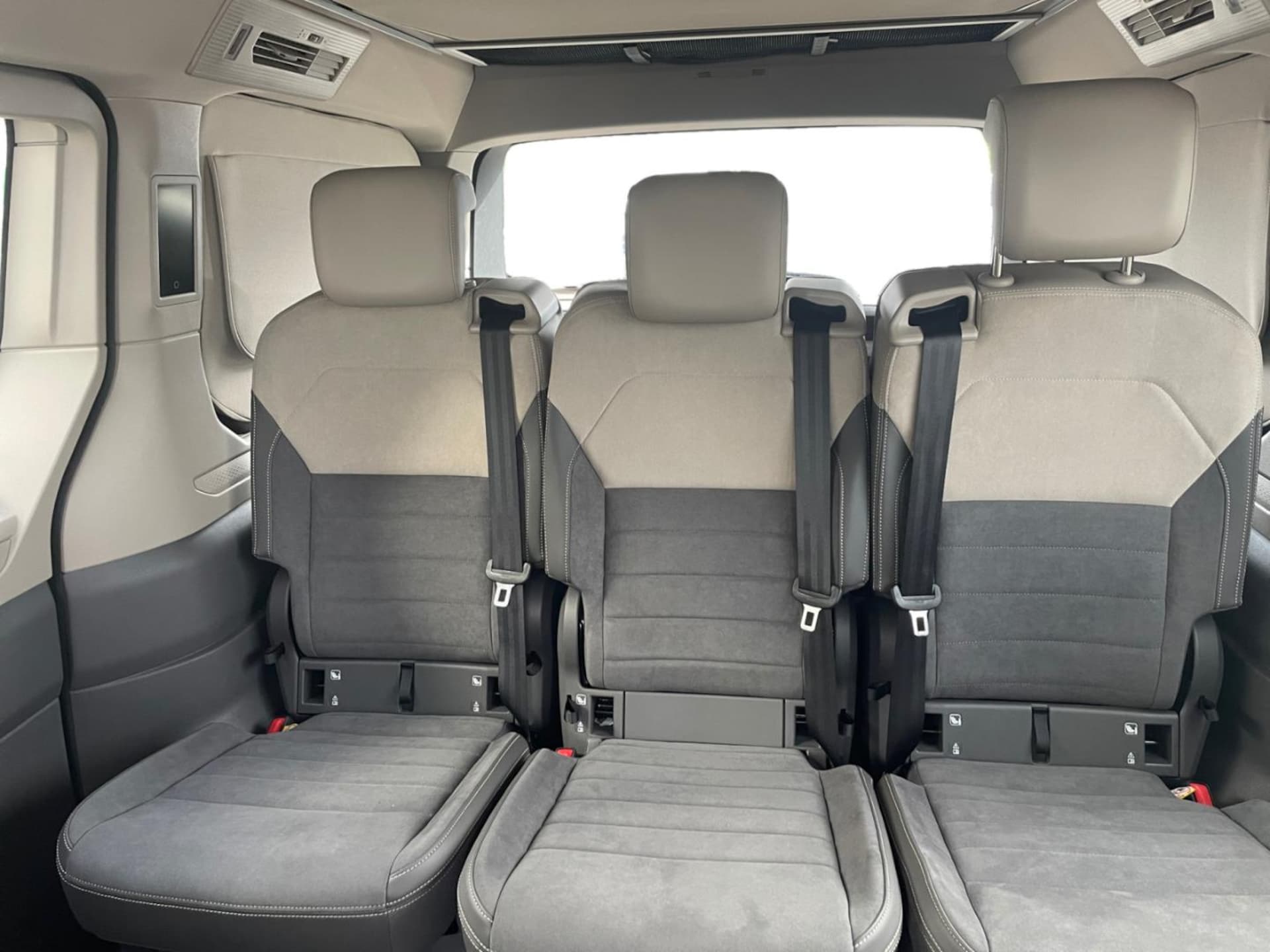 Volkswagen California Beach Camper