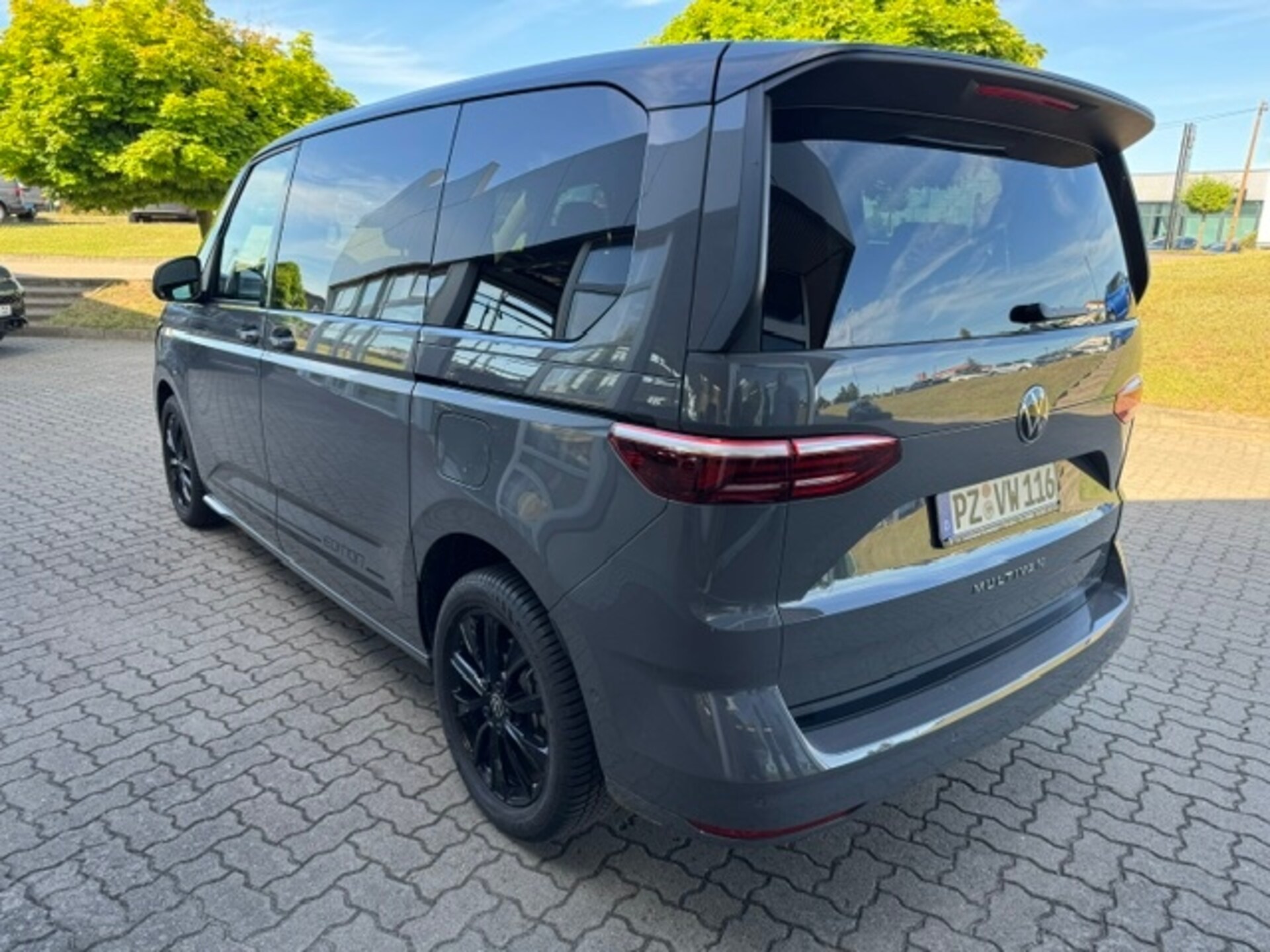 Volkswagen Multivan Life