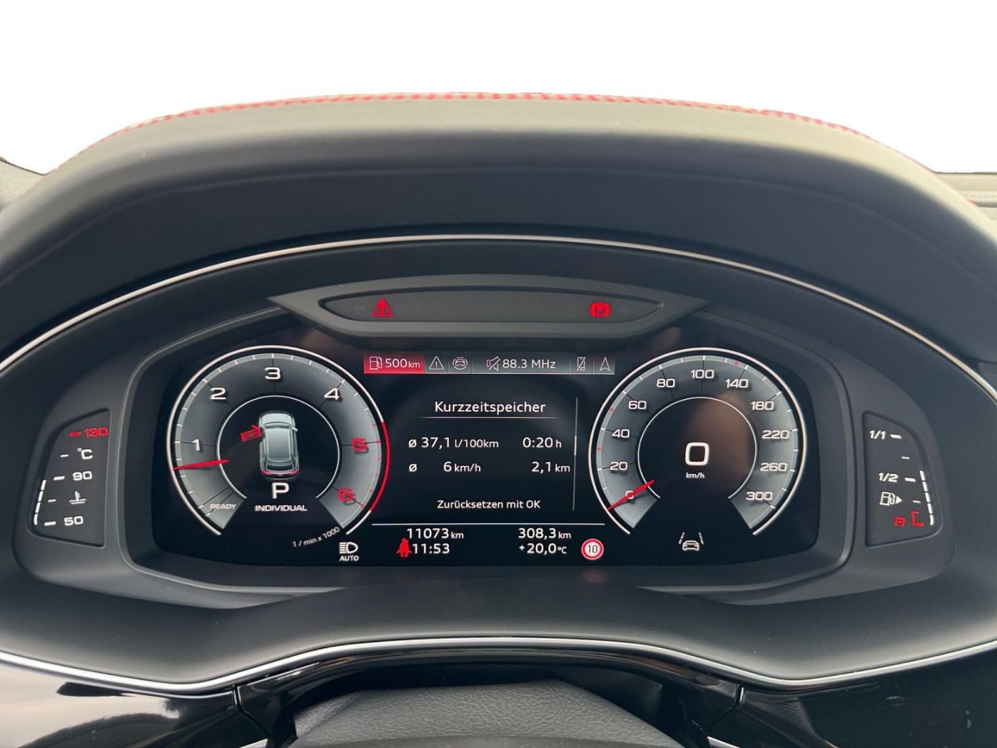 Bild über Audi Q8 SUV 50 TDI quattro tiptronic - für weitere Informationen kontaktieren Sie den Audi Partner