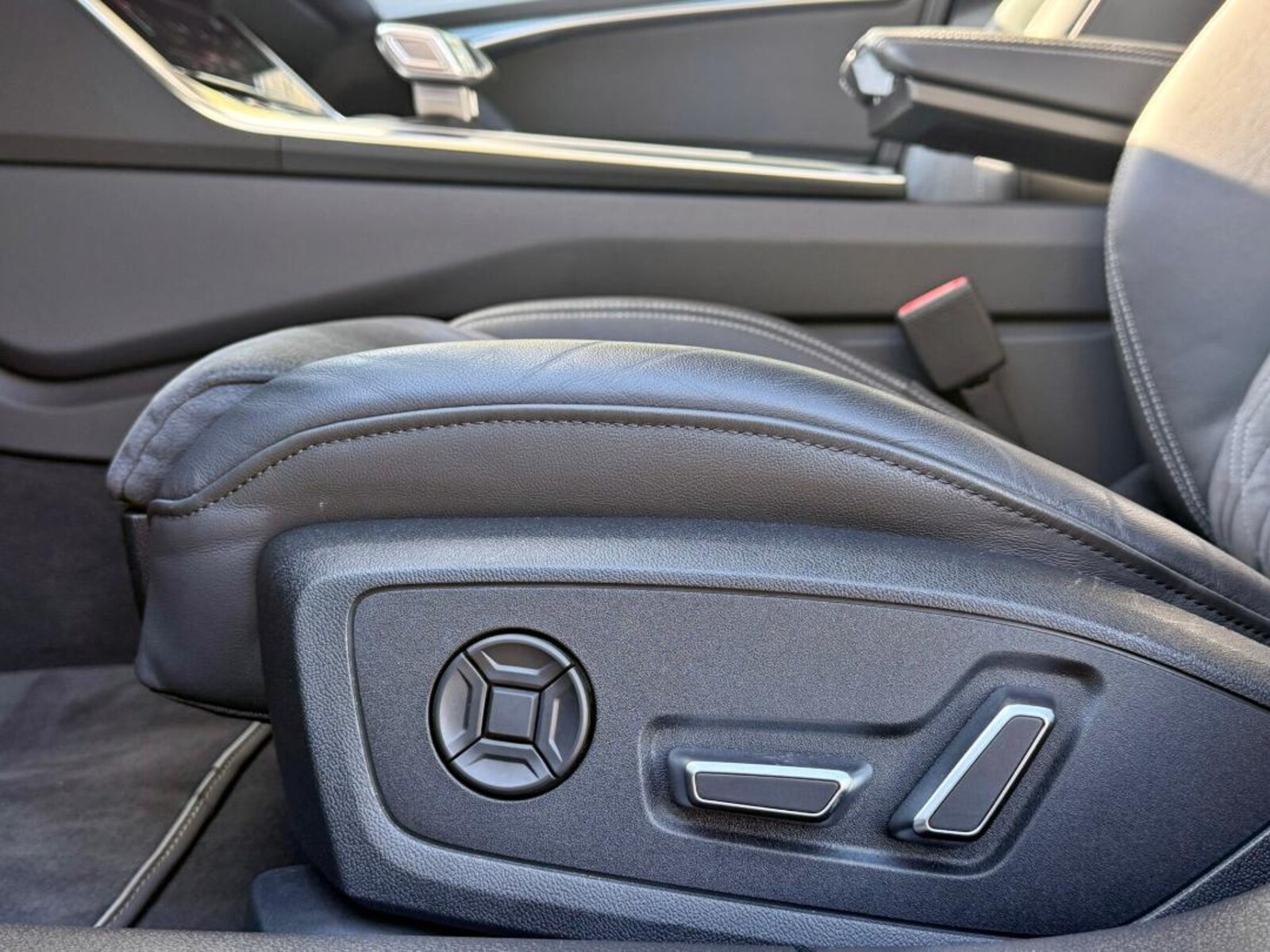 Audi S6 Avant – Bild 12