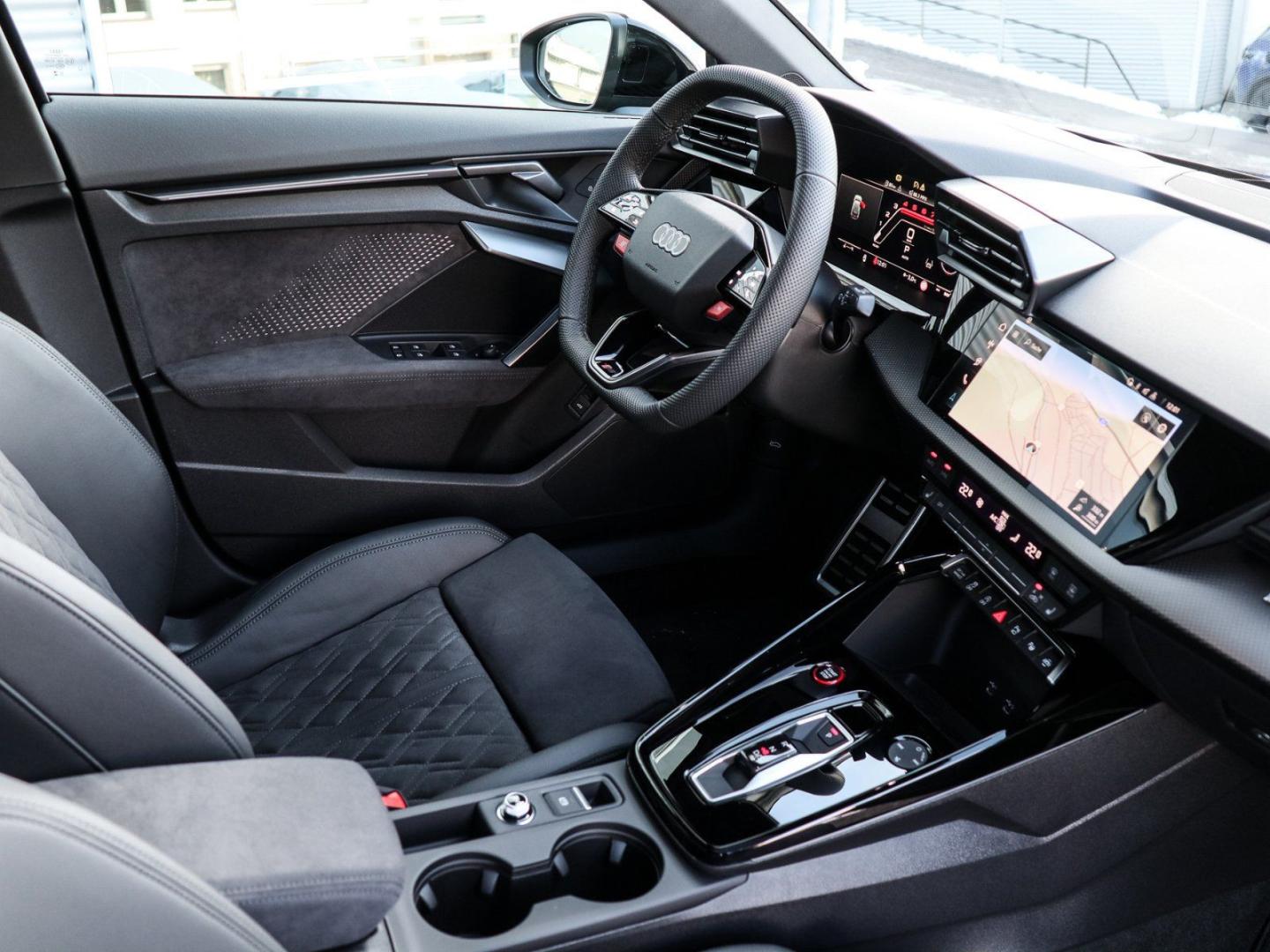 Image about Audi RS 3 Sportback TFSI quattro S tronic