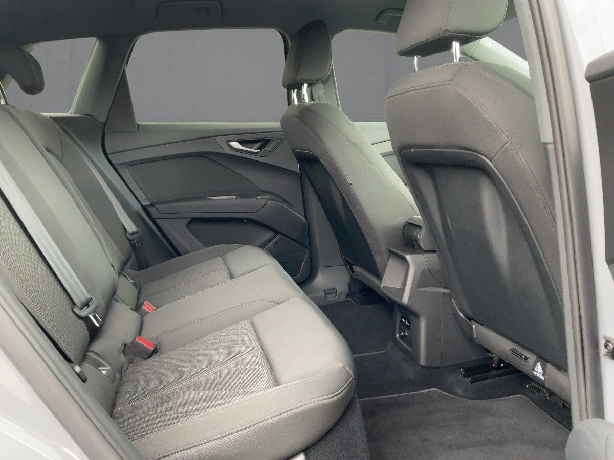 Image about Audi Q4 e-tron 40 e-tron