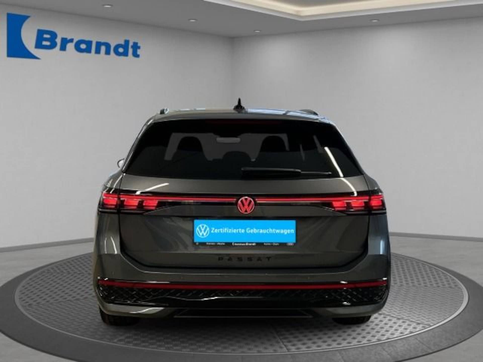 Volkswagen Passat R-Line