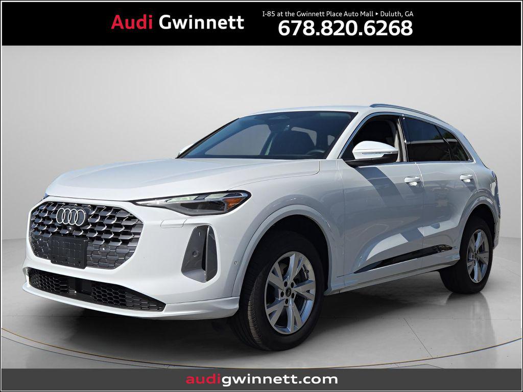2025 Audi Q5 40 Premium's photo