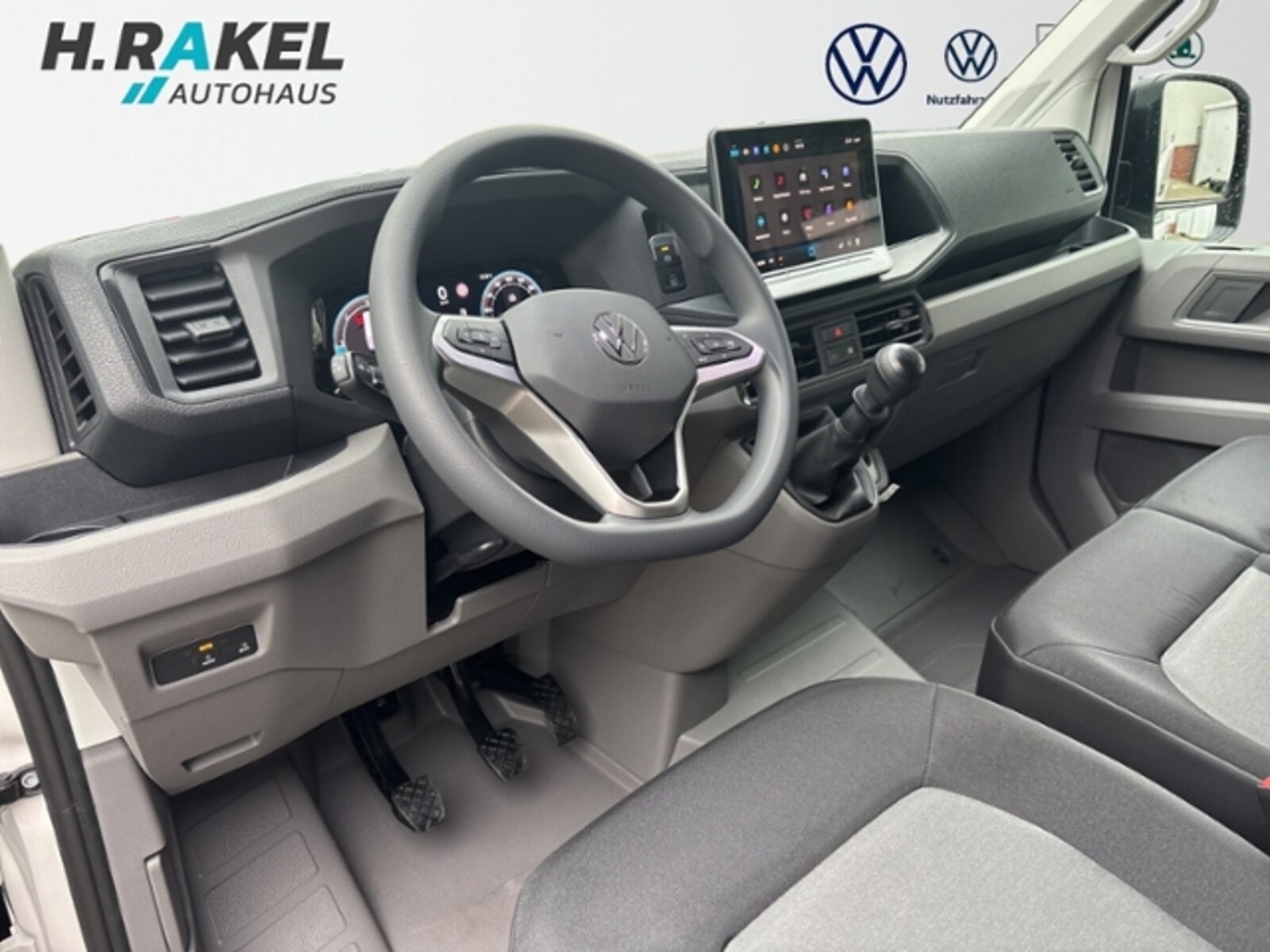 Volkswagen Crafter Kasten mittlerer Radstand – Bild 5