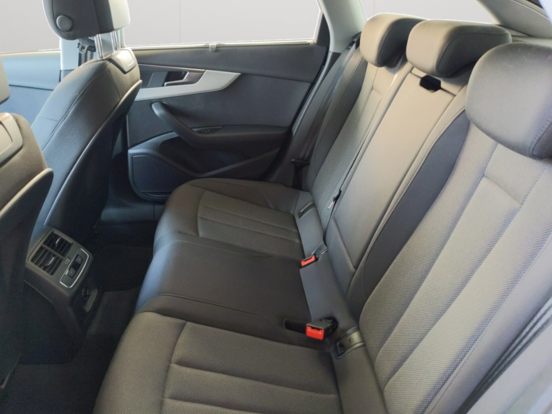 Audi A4 Avant Advanced