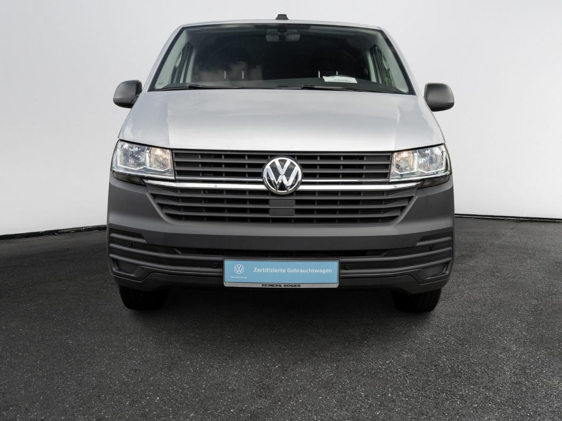 Volkswagen T6.1 Transporter Kasten langer Radstand