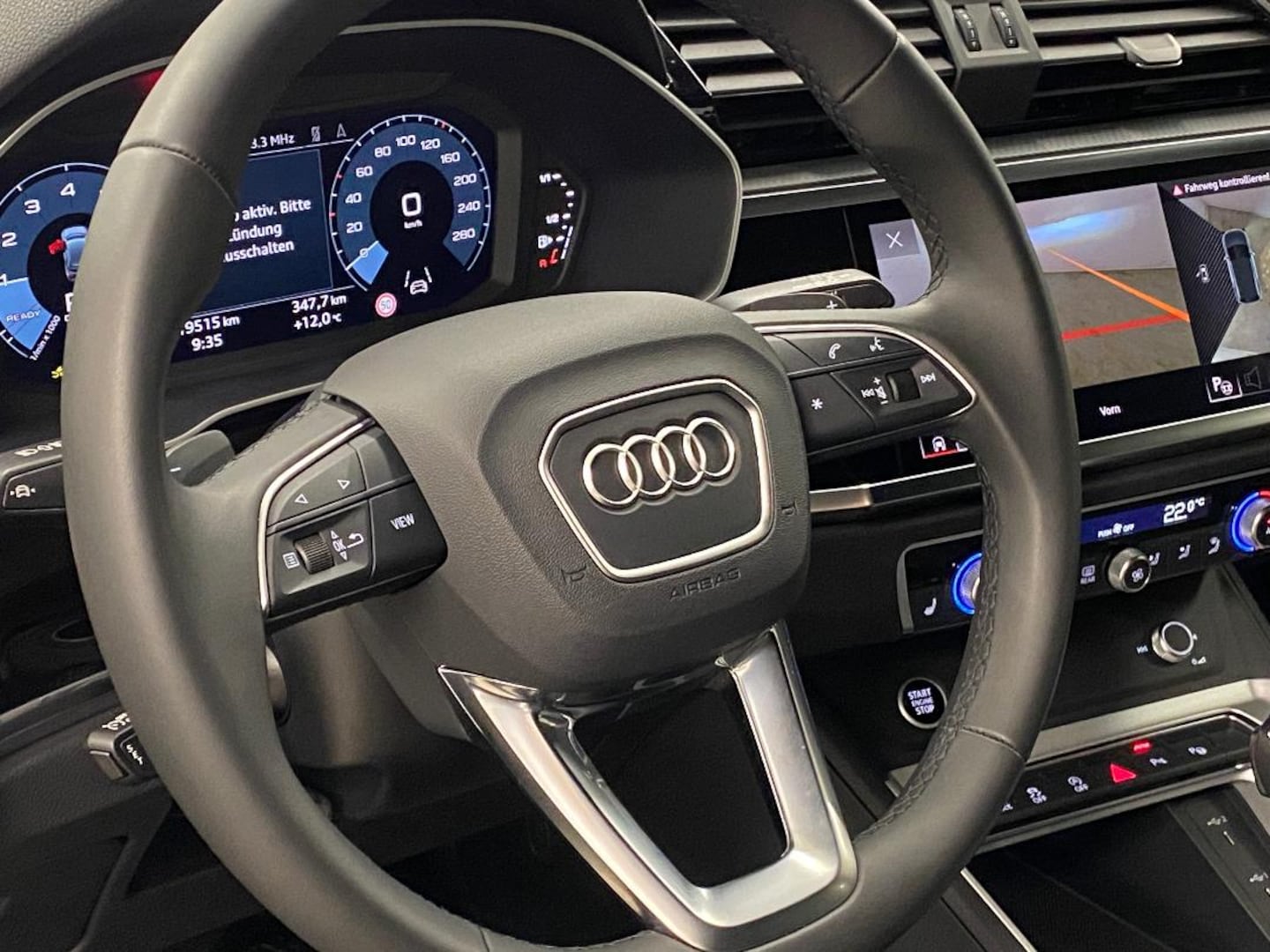 Bild über Audi Q3 TFSI 110 kW S tronic - für weitere Informationen kontaktieren Sie den Audi Partner