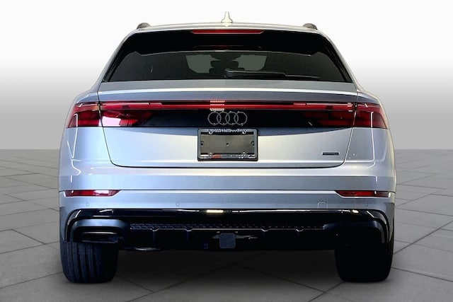 2026 Audi Q8