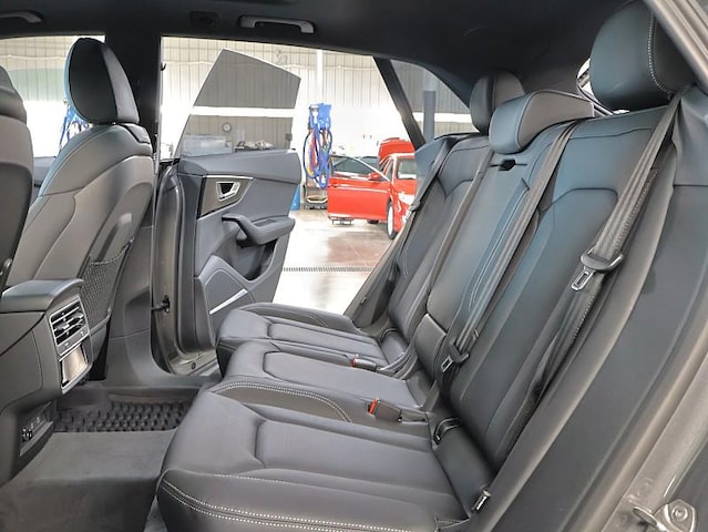 2026 Audi Q8 Prestige - Photo 19