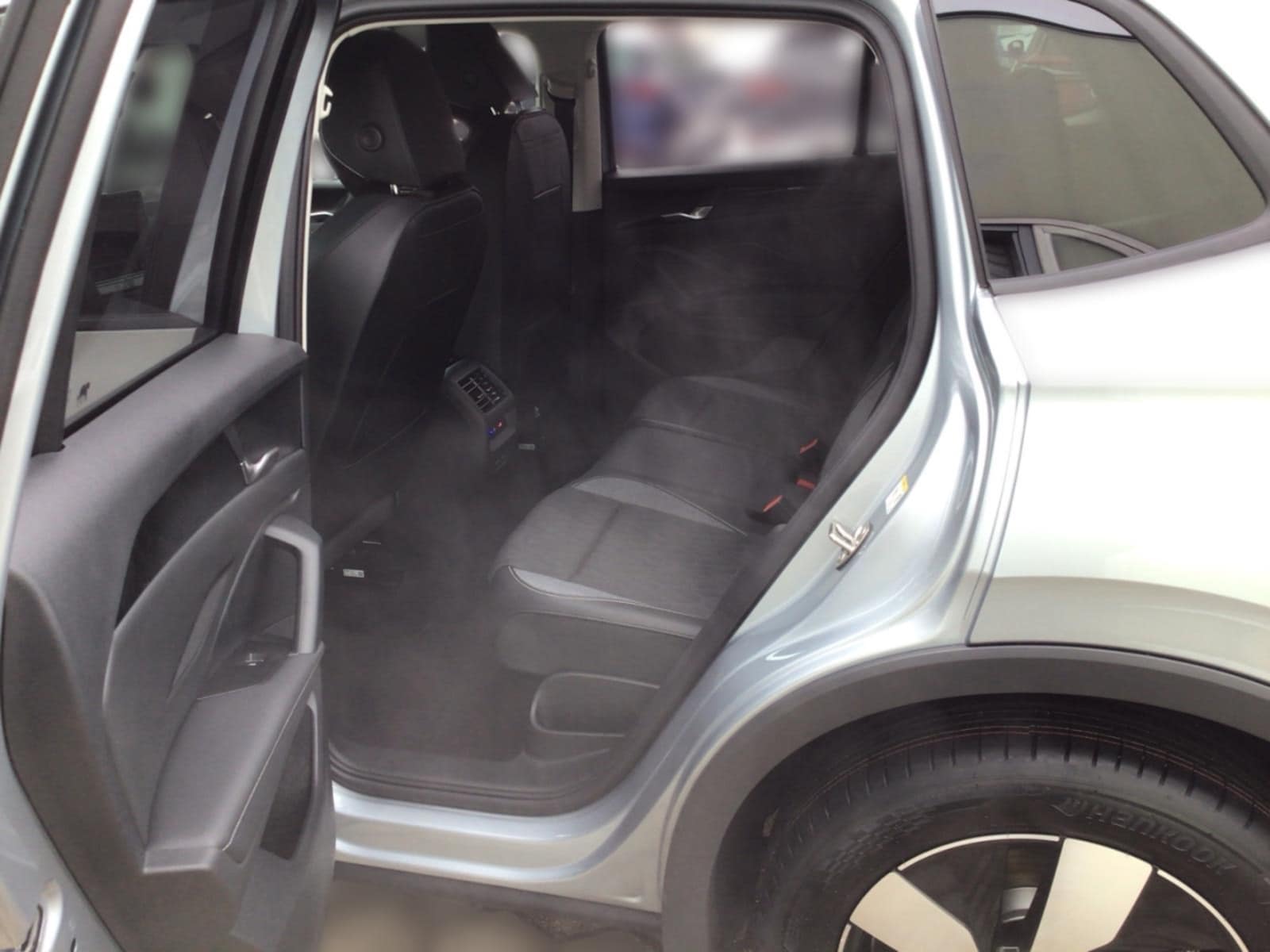 Volkswagen Tiguan – Bild 11