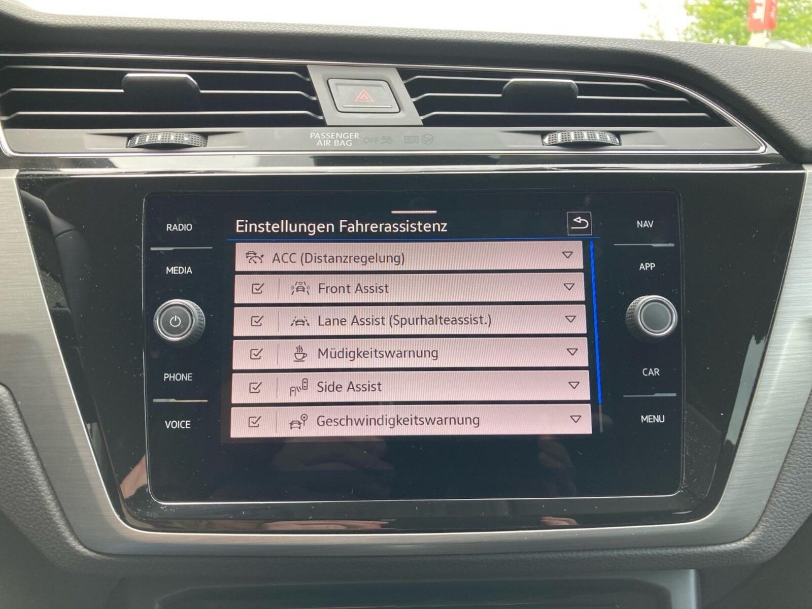Volkswagen Touran – Bild 14