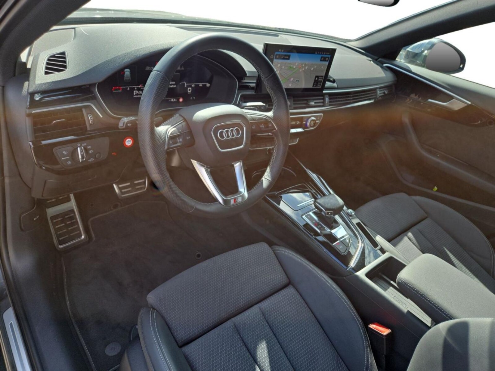 Audi A4 Avant – Bild 4