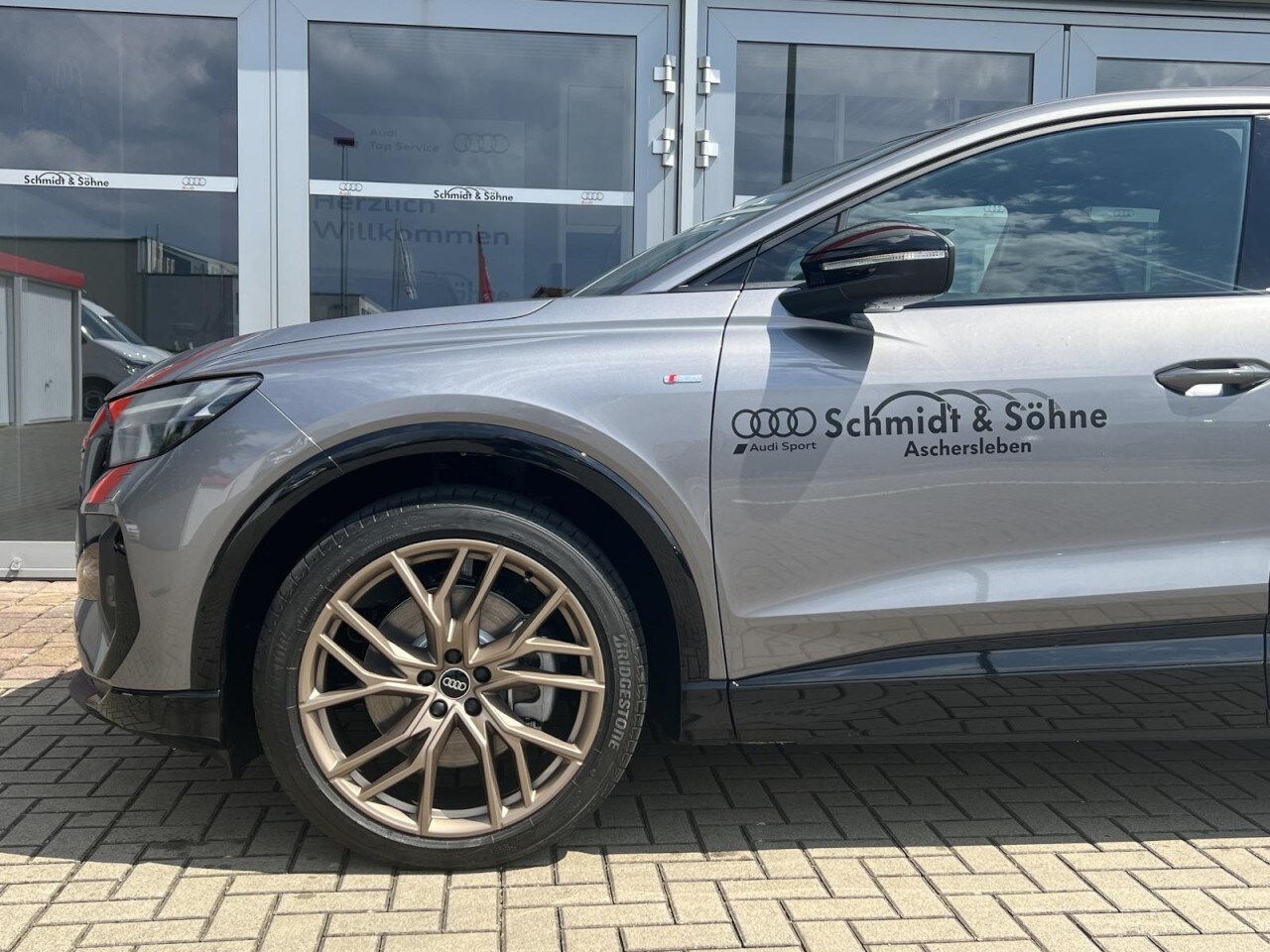 Image about Audi Q4 Sportback e-tron 50 e-tron quattro