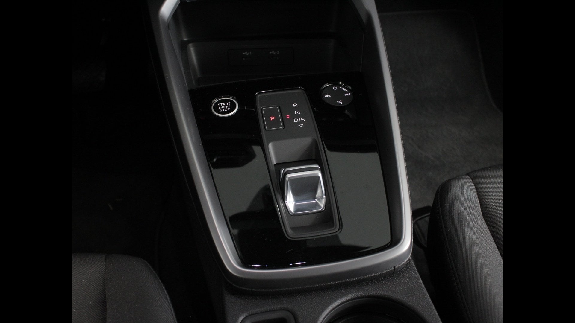 Immagine di Audi A3 Sportback TFSI e S line edition 40 TFSI e 150 kW (204 CV) S tronic - Vista: for more details contact your dealer