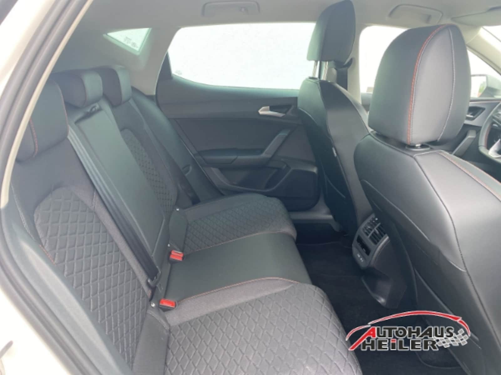 SEAT Leon – Bild 9