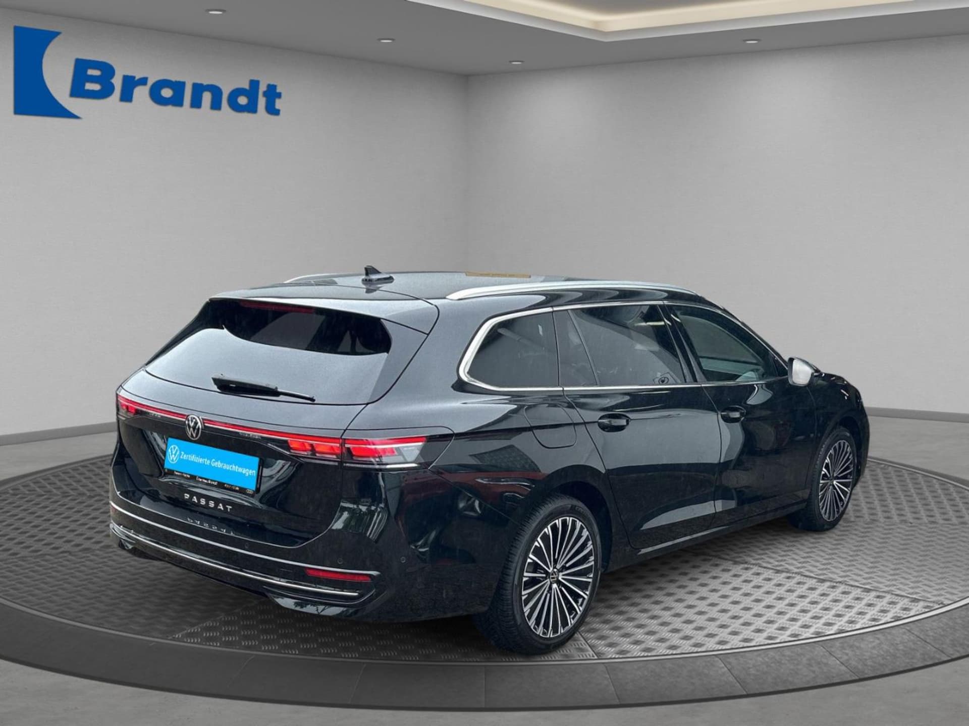 Volkswagen Passat Elegance