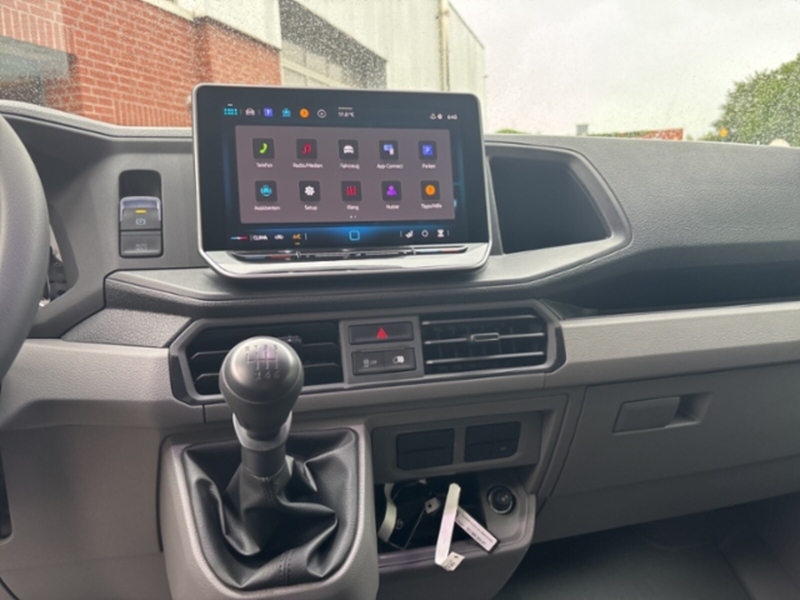 Volkswagen Crafter Kasten mittlerer Radstand – Bild 7