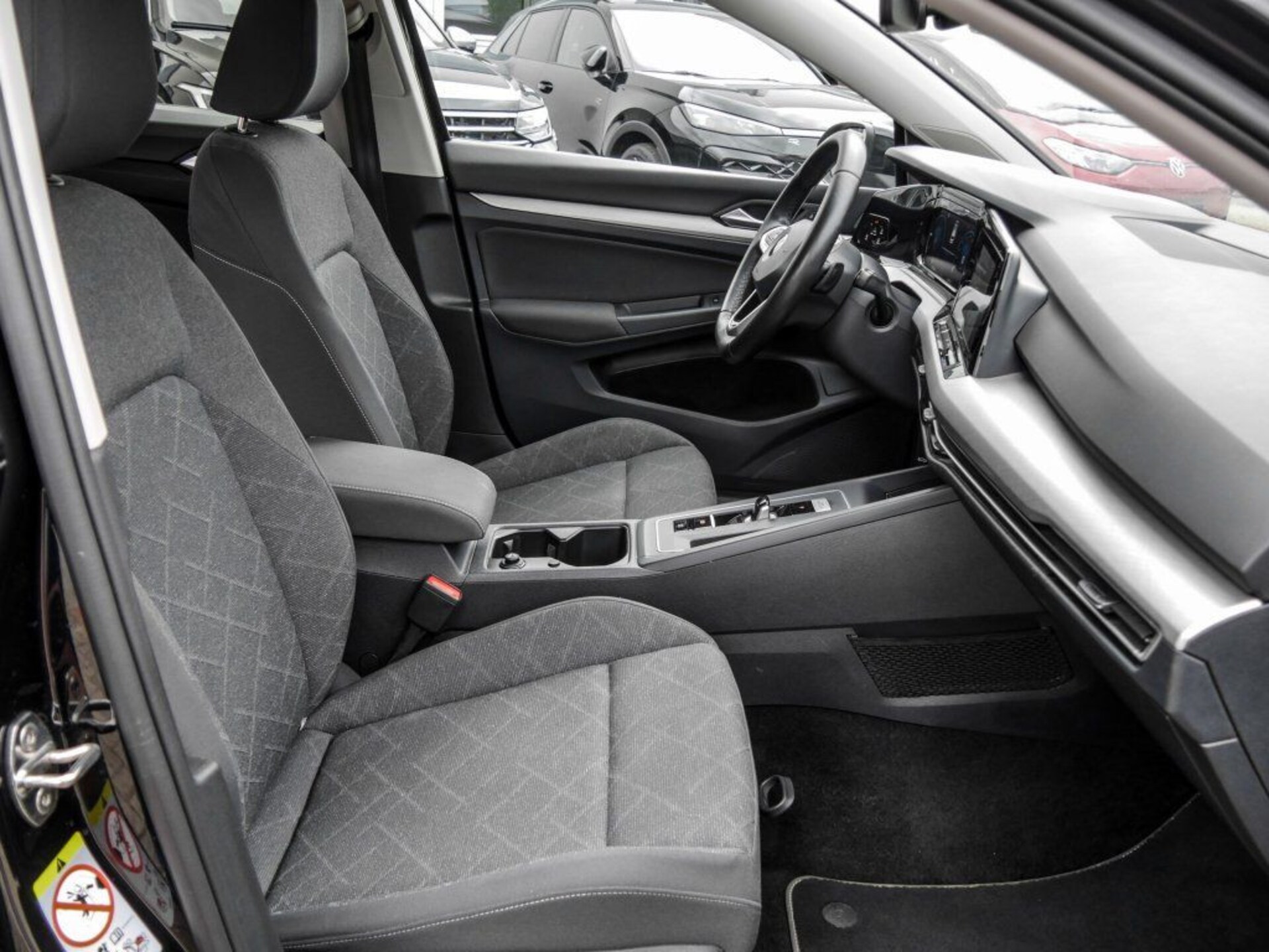 Volkswagen Golf Variant Life