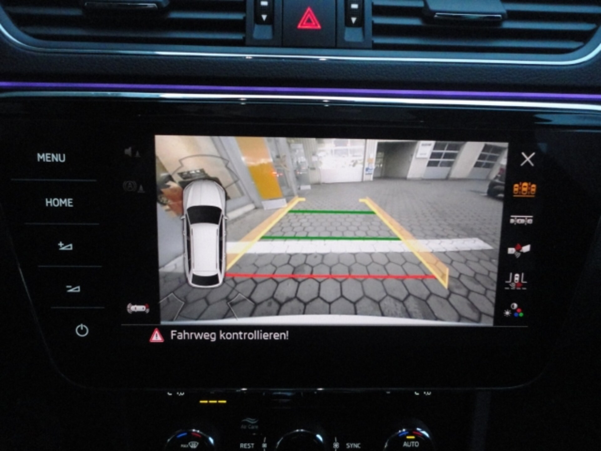Skoda Superb Combi Laurin & Klement
