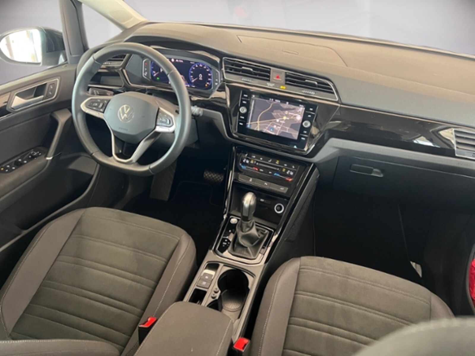 Volkswagen Touran – Bild 11
