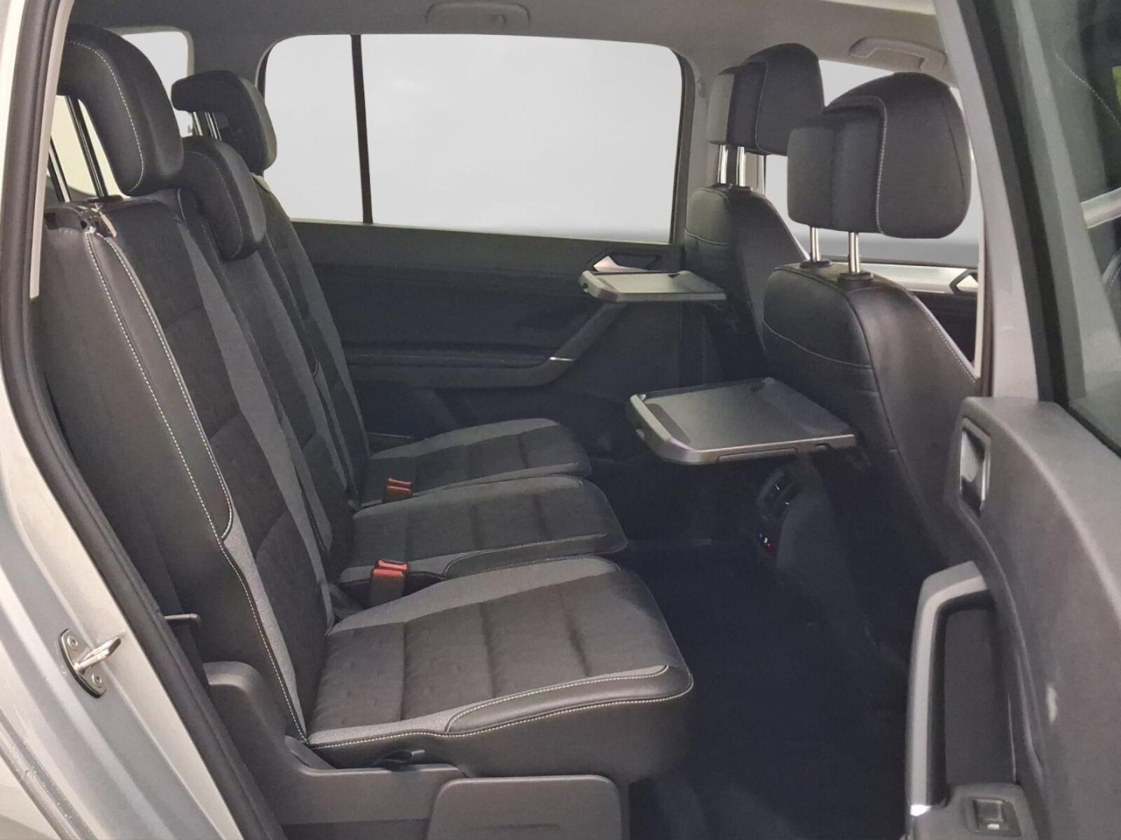 Volkswagen Touran – Bild 6