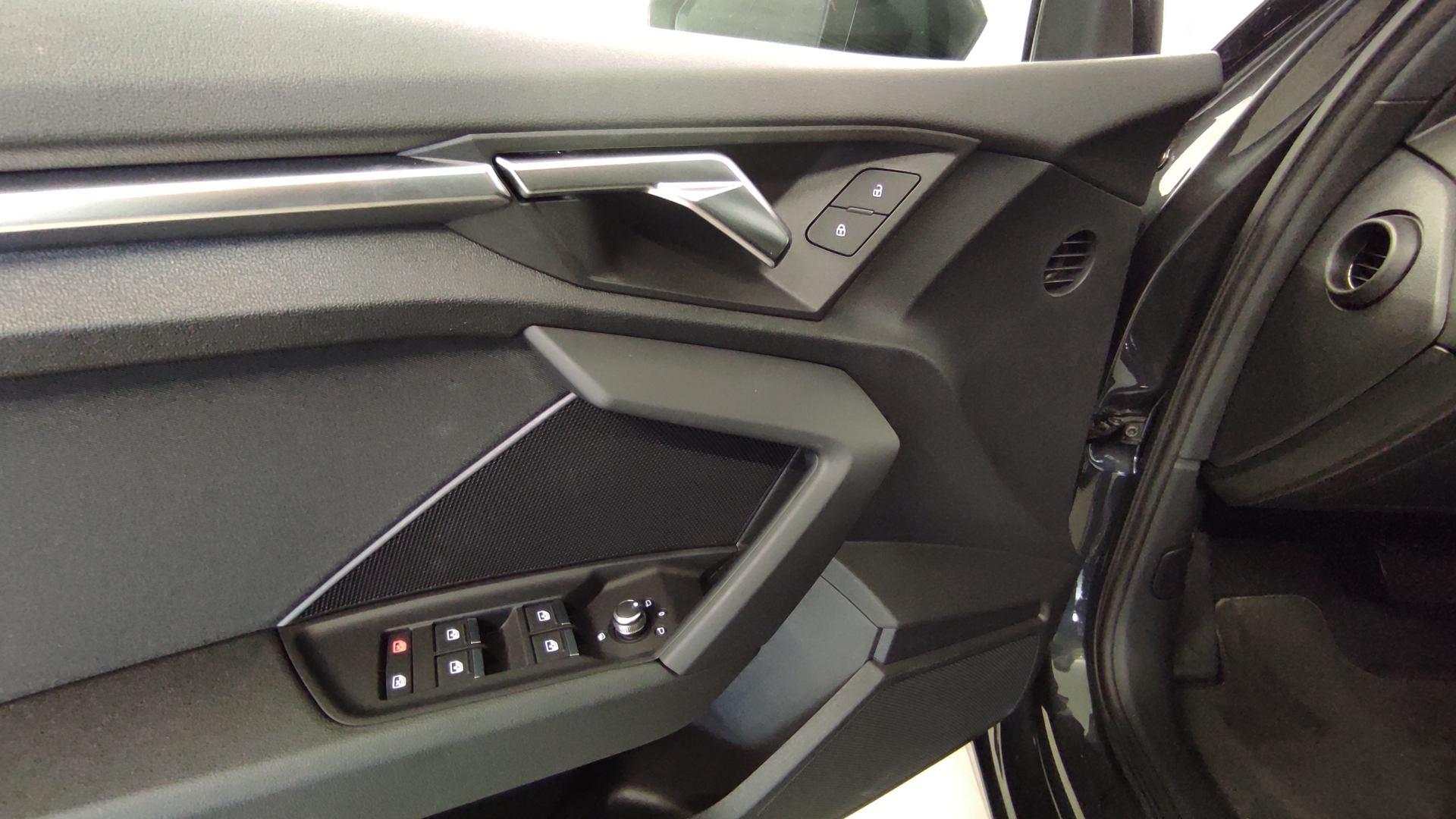 Image about Audi A3 Sportback Advanced 30 TFSI 81 kW (110 CV) S tronic