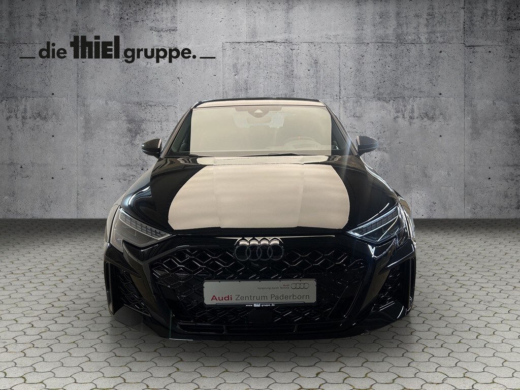 Image about Audi RS 3 Limousine TFSI quattro S tronic