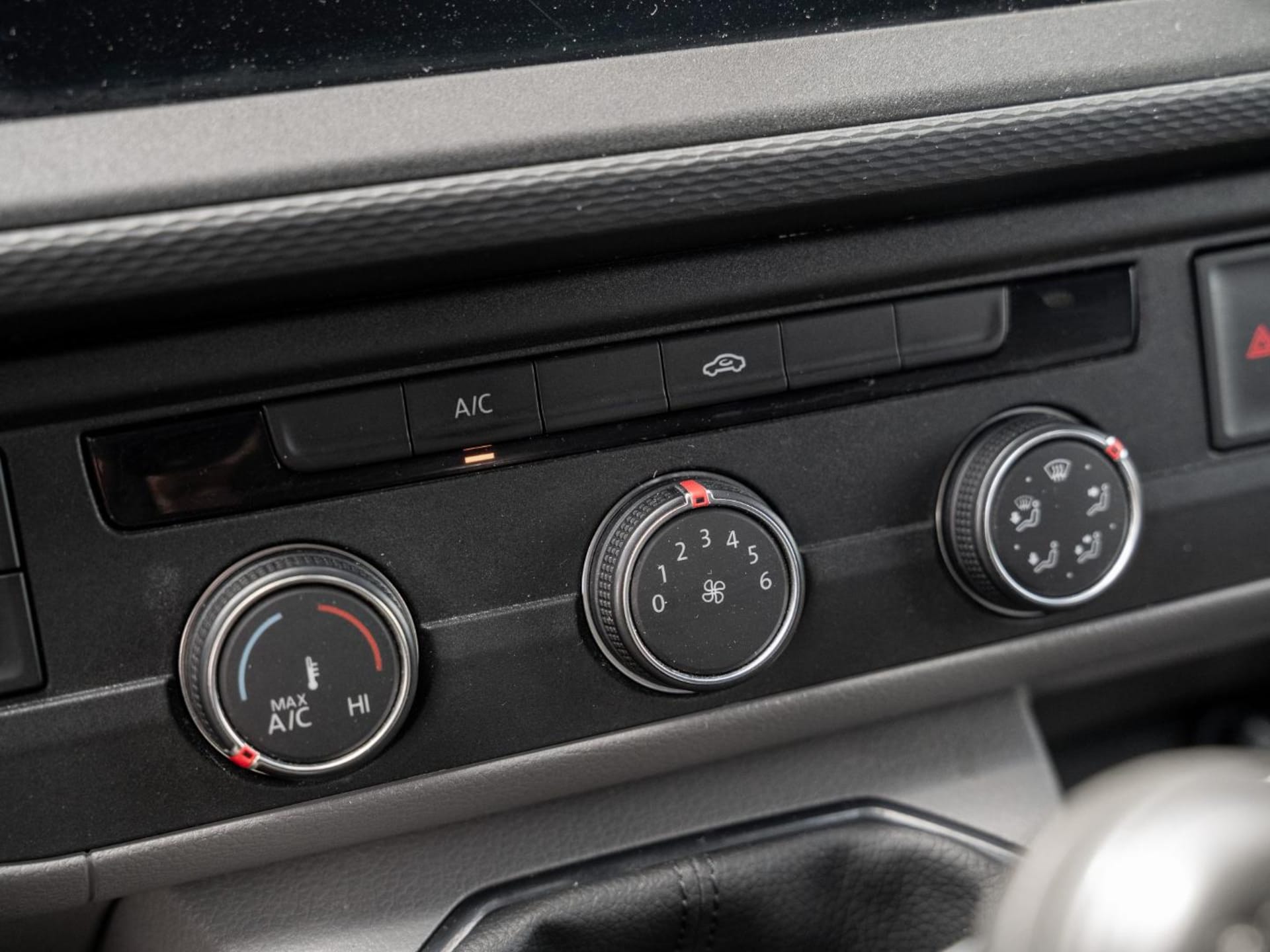 Volkswagen T6.1 Transporter Kasten langer Radstand