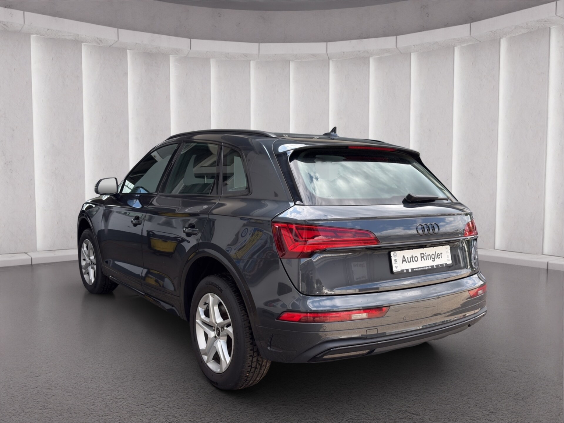 Audi Q5 SUV Advanced