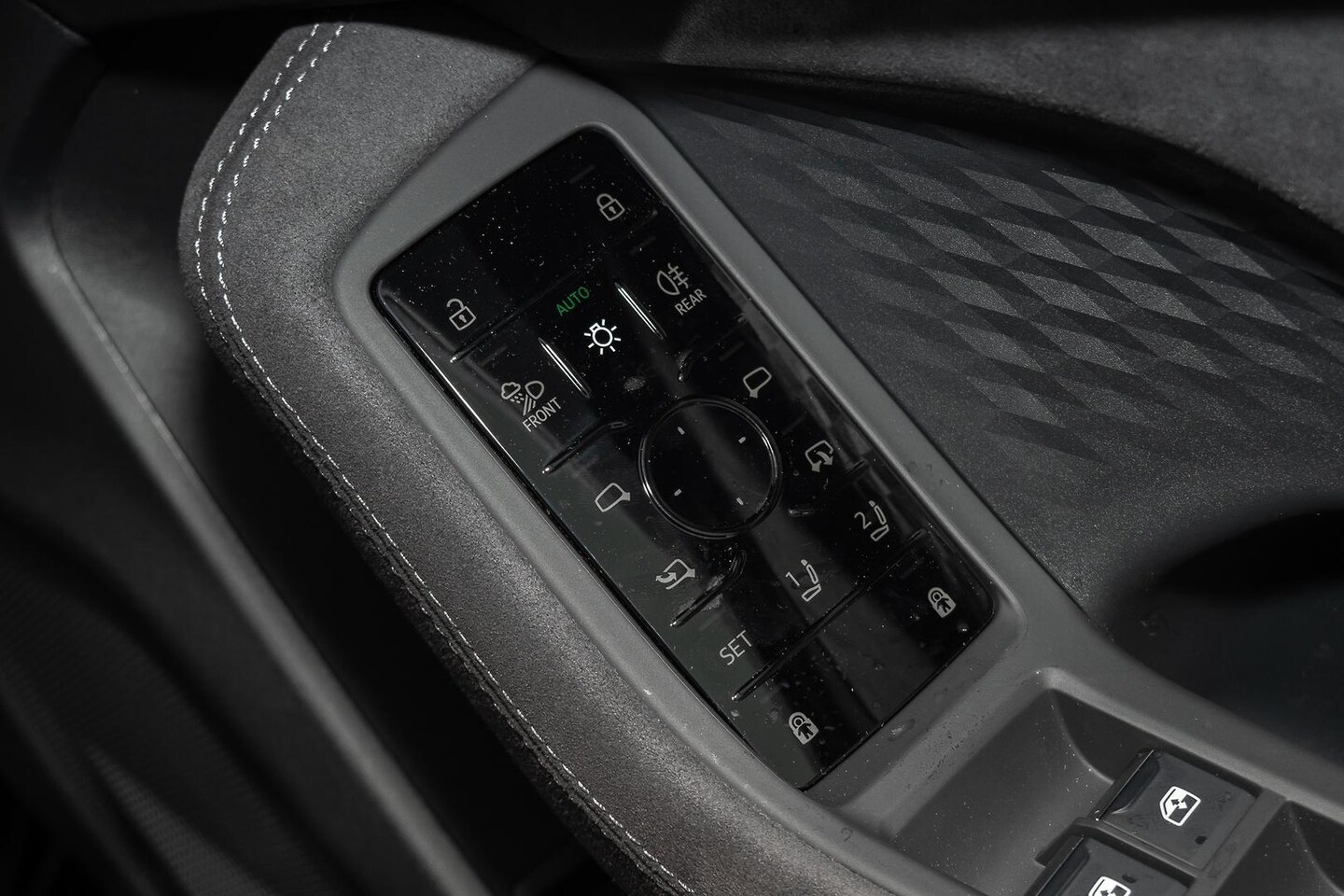 Image about Audi S5 Sedan TFSI quattro 270 kW S tronic