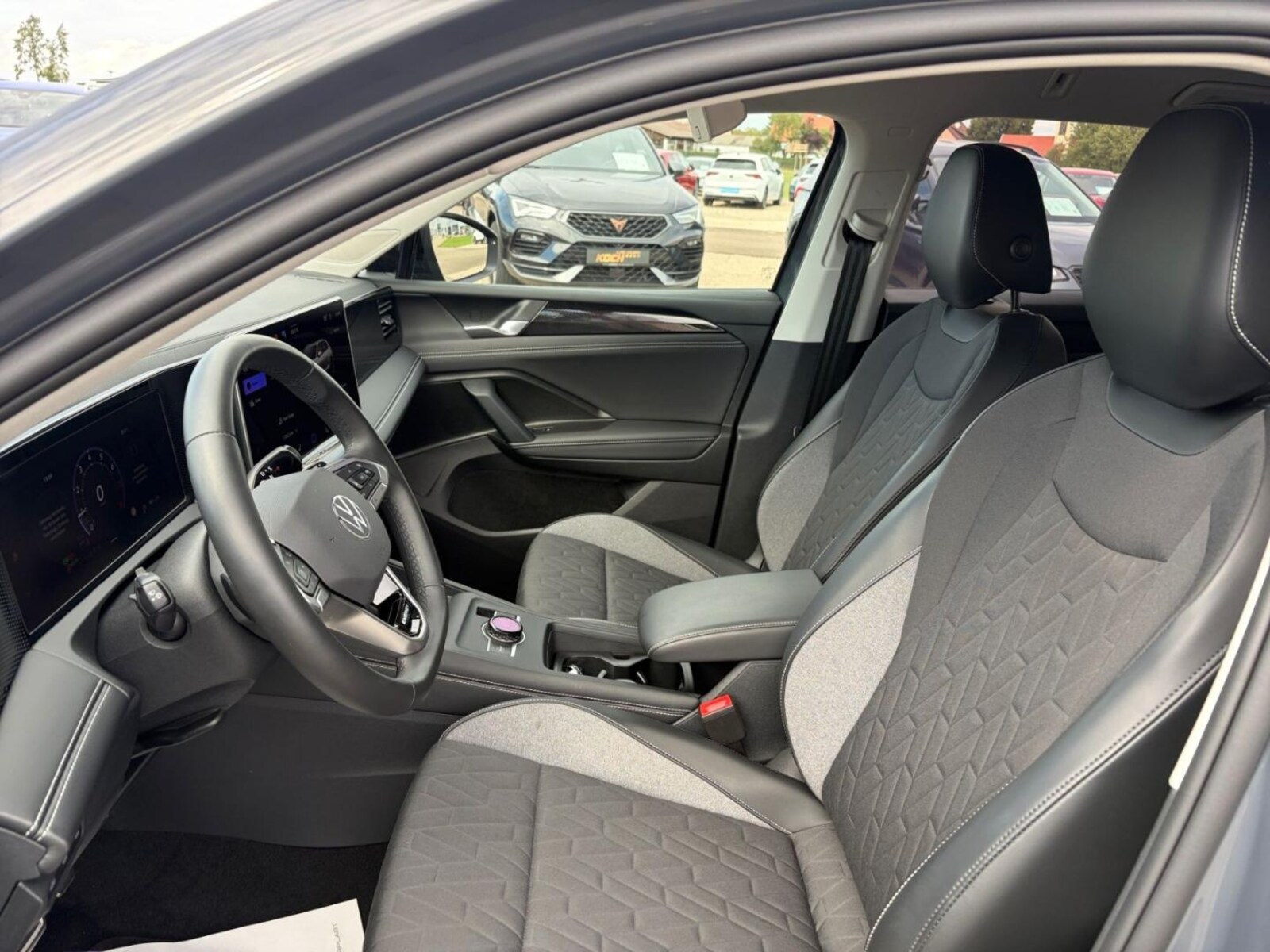 Volkswagen Tiguan – Bild 10